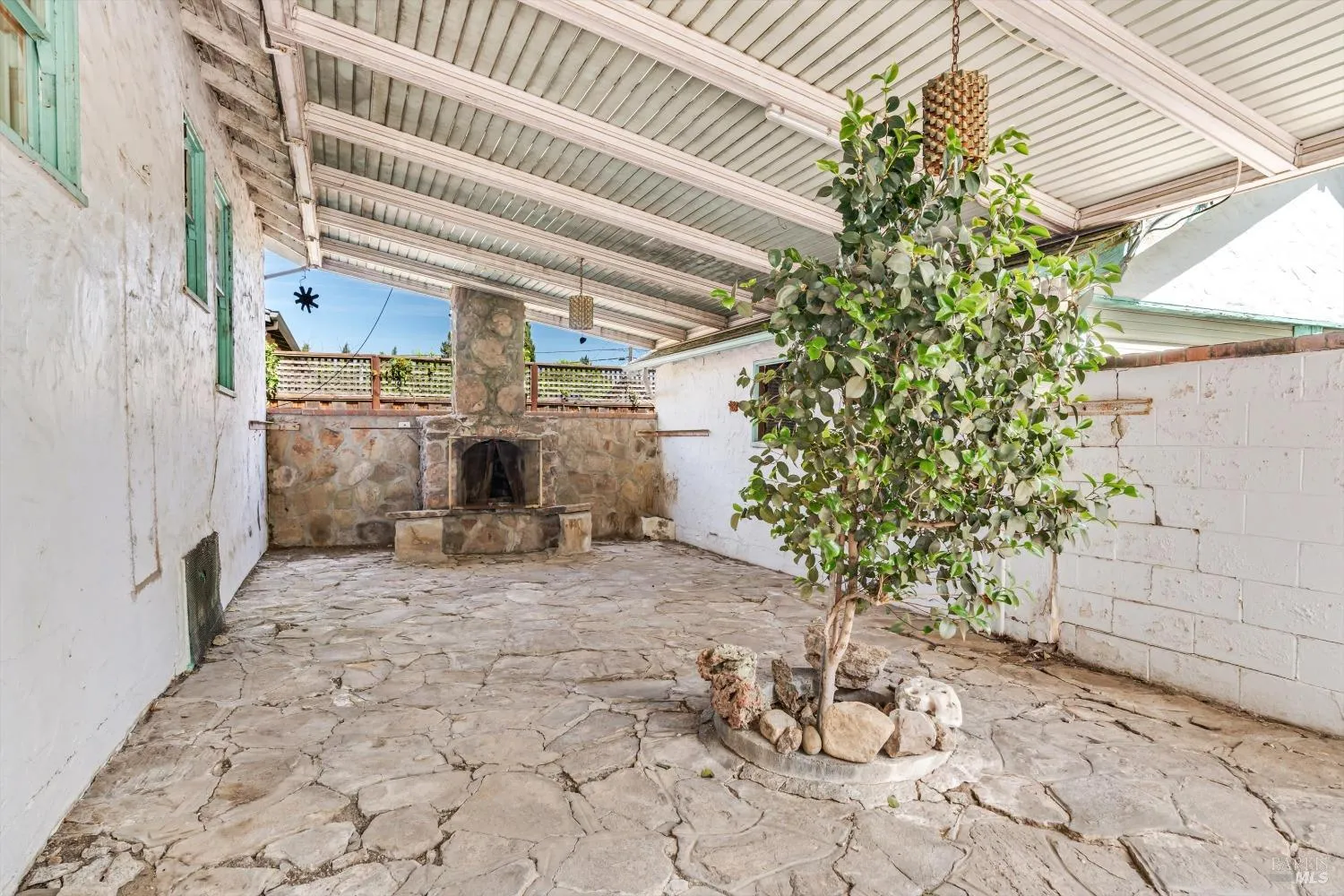 Napa, California 94559, United States, 2 Bedrooms Bedrooms, ,1 BathroomBathrooms,Residential,Pending,123865