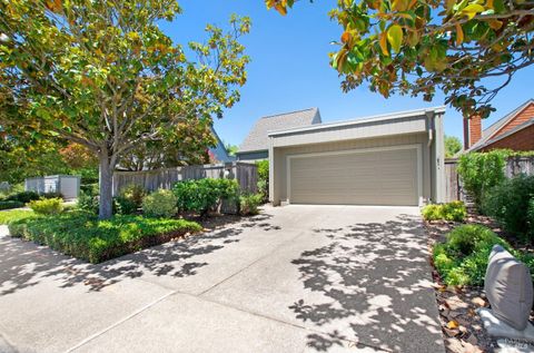 Photo of 1329 Avenida Sebastiani, Sonoma, CA 95476 (MLS # 325074673)