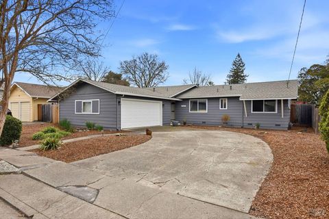 Photo of 2323 Olympia Drive, Santa Rosa, CA 95405 (MLS # 326012737)