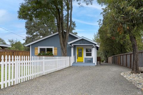 Photo of 2711 Mark West Station Road, Windsor, CA 95492 (MLS # 325080996)