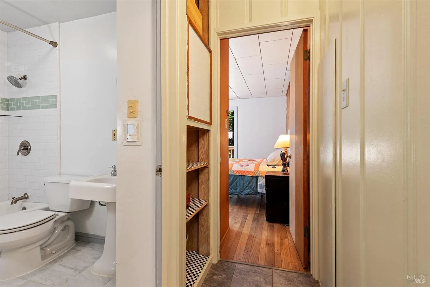 Cazadero, California 95421, United States, 1 Bedroom Bedrooms, ,1 BathroomBathrooms,Residential,Active,124448