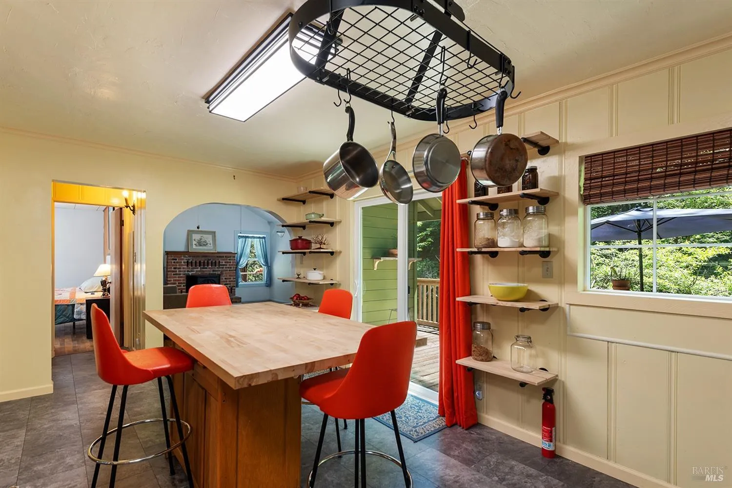 Cazadero, California 95421, United States, 1 Bedroom Bedrooms, ,1 BathroomBathrooms,Residential,Active,124448