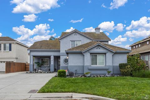 Photo of 1783 Keesler Circle, Suisun City, CA 94585 (MLS # 325102647)
