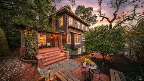 Photo of 150 Bungalow Avenue, San Rafael, CA 94901 (MLS # 325093280)