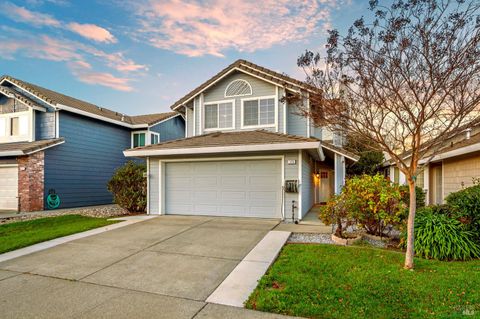 Photo of 115 American Way, Vacaville, CA 95687 (MLS # 326000096)