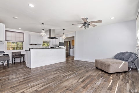 Featured picture for the property 323032948