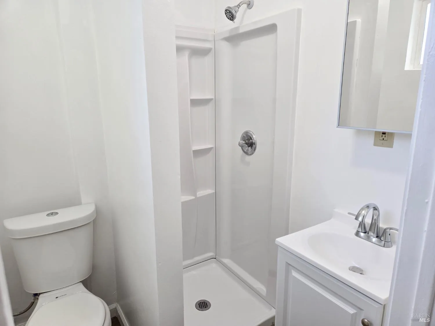 Vallejo, California 94590, United States, 4 Bedrooms Bedrooms, ,3 BathroomsBathrooms,Residential,Active,208674