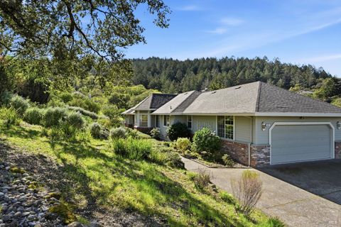 Photo of 437 Crestridge Place, Santa Rosa, CA 95409 (MLS # 326016831)