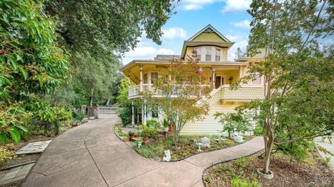 Photo of 113 Heidi Lane, Cloverdale, CA 95425 (MLS # 325090143)