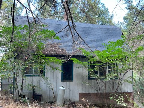 Photo of 73046 Hill Road, Covelo, CA 95428 (MLS # 326019096)