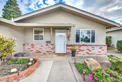 Photo of 3654 Diablo Street, Napa, CA 94558 (MLS # 326010459)
