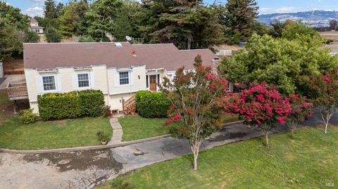 Photo of 509 Rainsville Road, Petaluma, CA 94952 (MLS # 325089780)