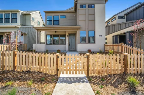 1514 Waterside Lane, Rohnert Park, CA 94928 - MLS#: 324091990
