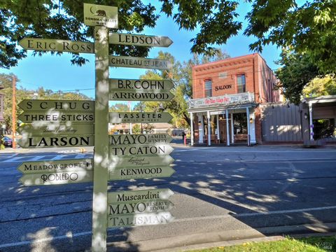 Photo of 15401 Thomas Street, Glen Ellen, CA 95442 (MLS # 325076591)