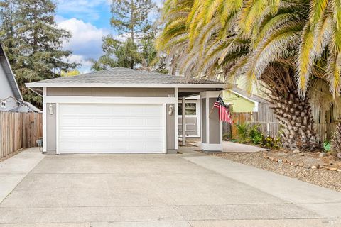 Photo of 1316 Gillpepper Lane, Rohnert Park, CA 94928 (MLS # 325096658)