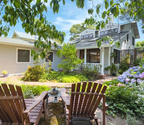 Photo of 4215 Wake Robin Drive, Glen Ellen, CA 95442 (MLS # 325048765)
