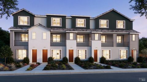 Photo of 1557 Silverado Terrace Loop #37, Calistoga, CA 94515 (MLS # 325087226)