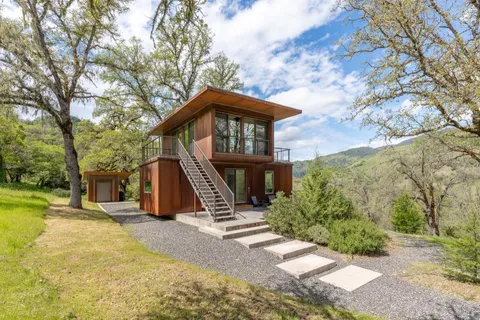 MLS: 325040967