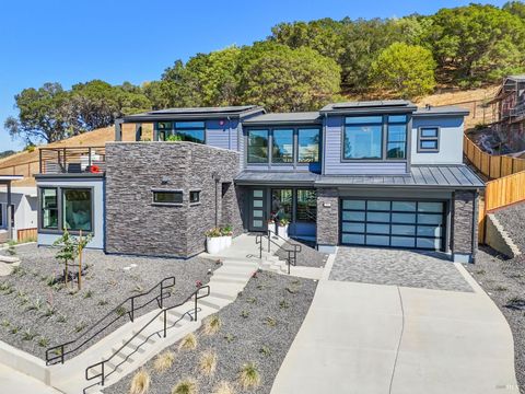 Photo of 27 Erin Drive, San Rafael, CA 94903 (MLS # 325007572)