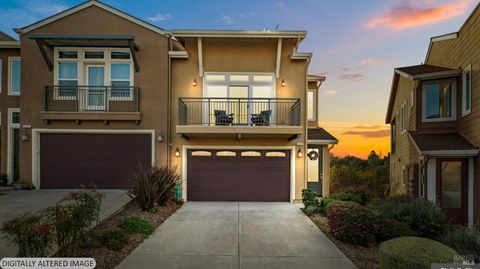 Photo of 534 Jade Street, Petaluma, CA 94952 (MLS # 326006051)