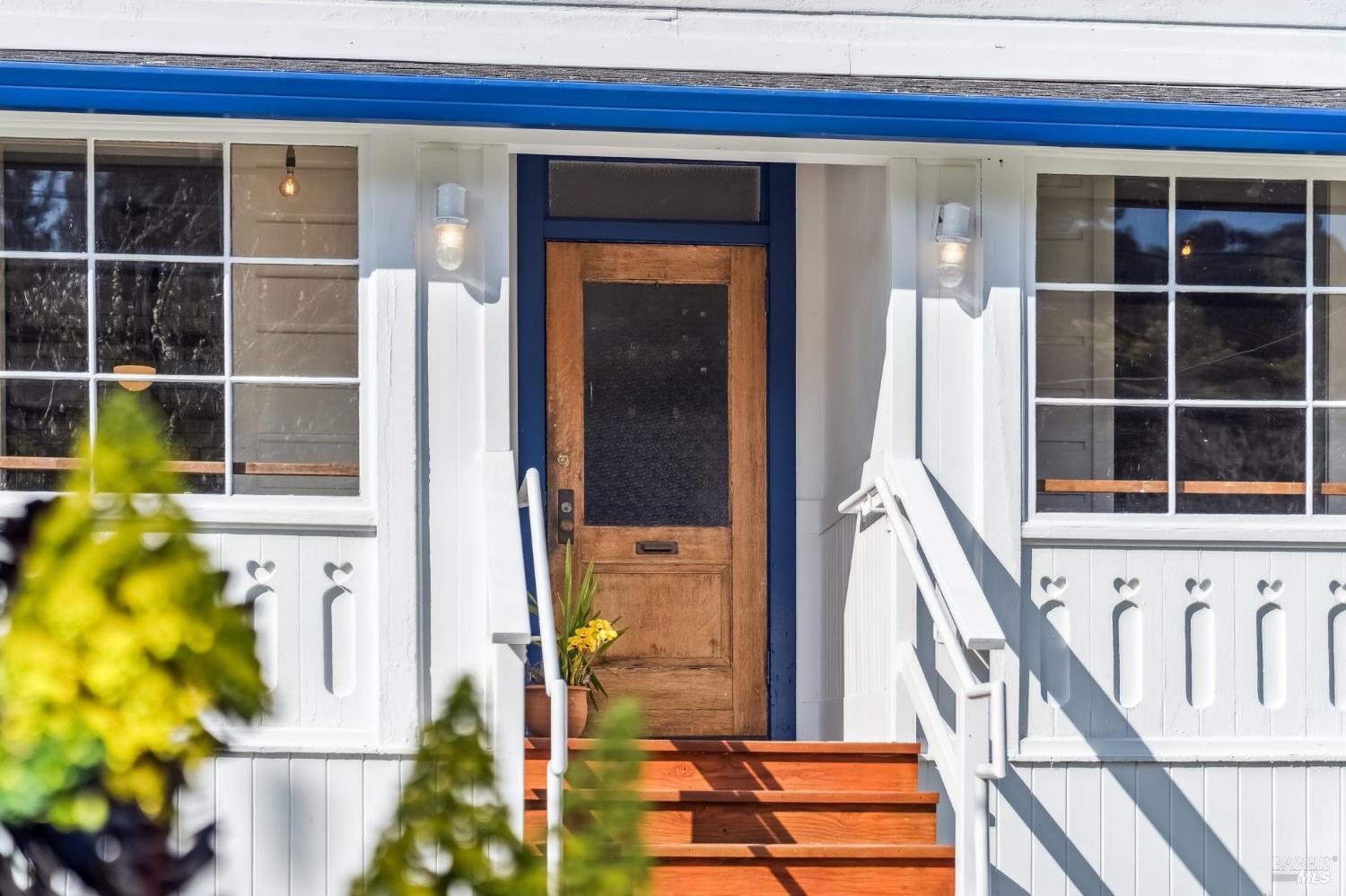 11 Wharf Road