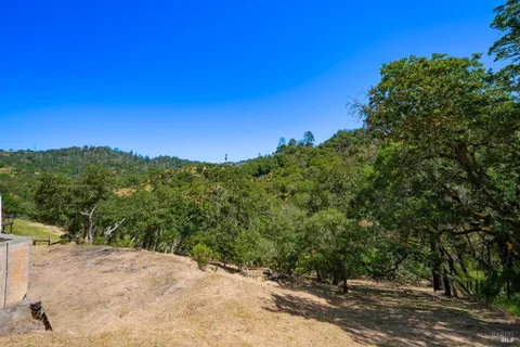 MLS: 324040218