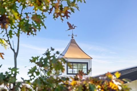 Photo of 180 Adobe Canyon Road, Kenwood, CA 95452 (MLS # 325096012)