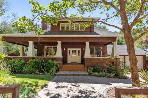 Photo of 6 Hunter Creek, Fairfax, CA 94930 (MLS # 325069001)