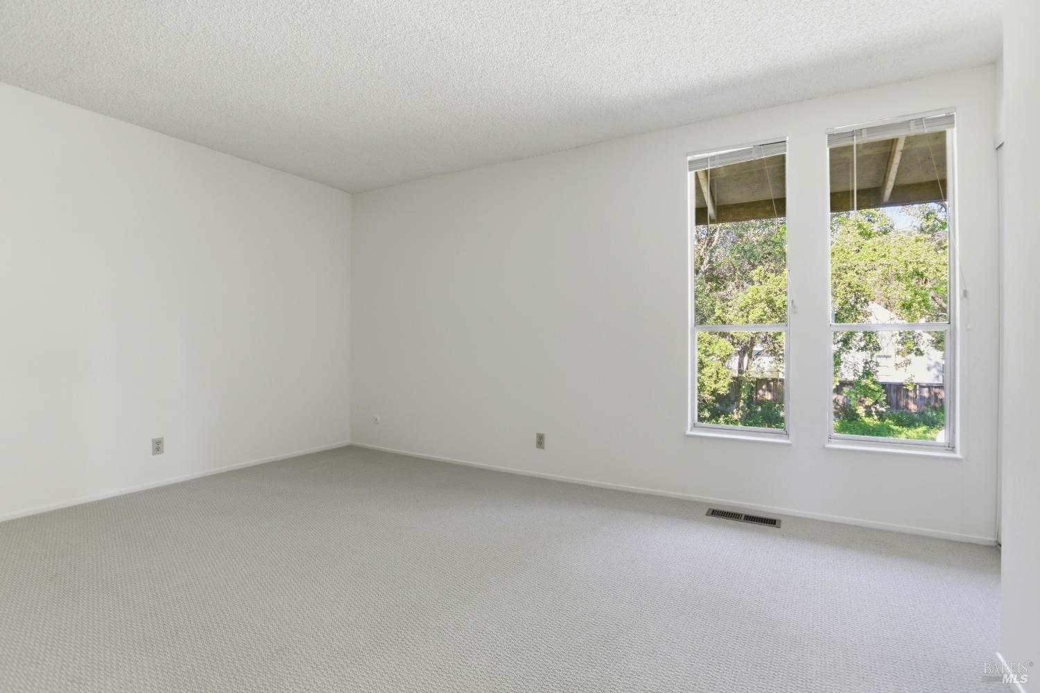 67 Roundtree Boulevard