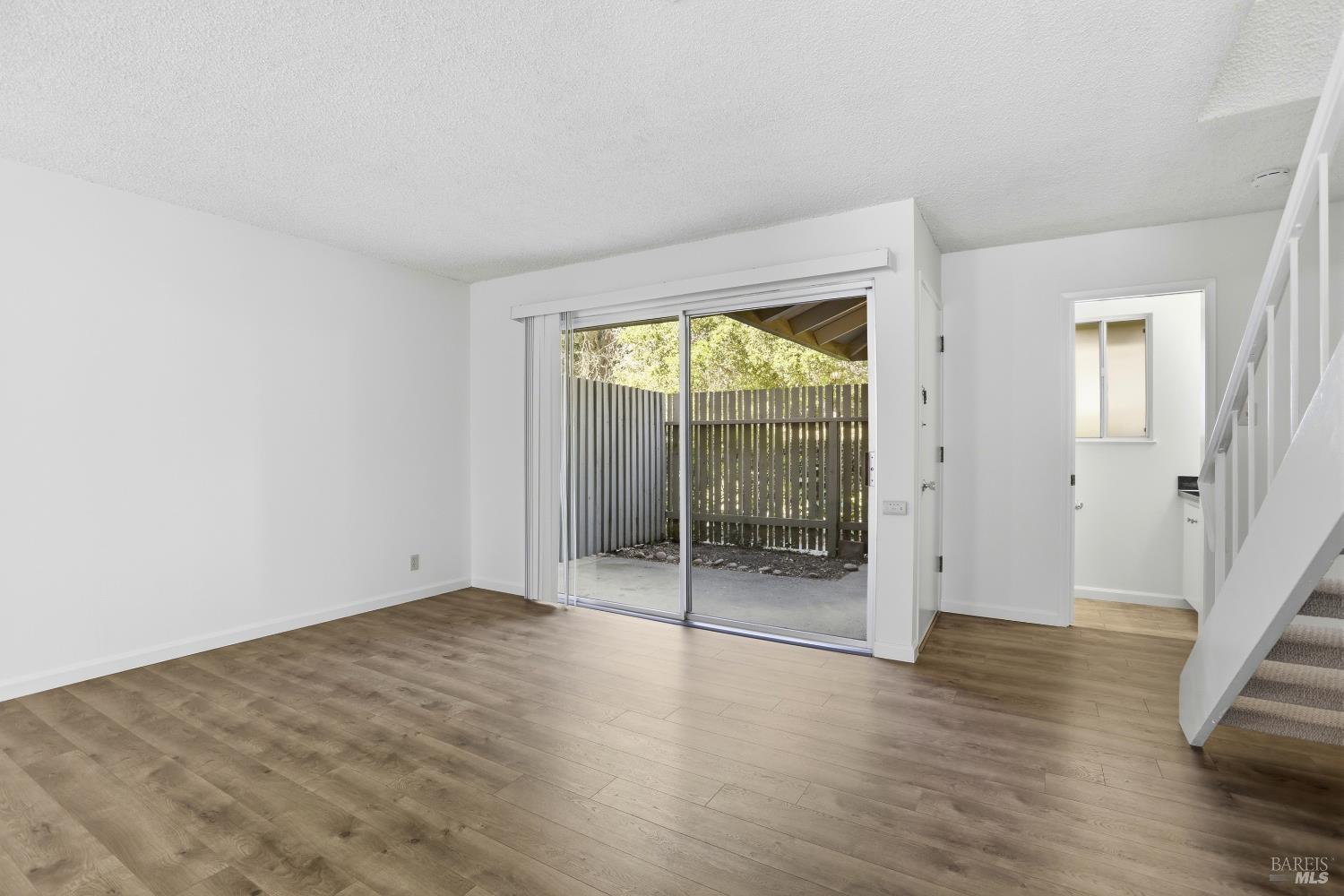 67 Roundtree Boulevard