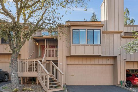 Photo of 72 Flicker Drive, Novato, CA 94949 (MLS # 326010179)