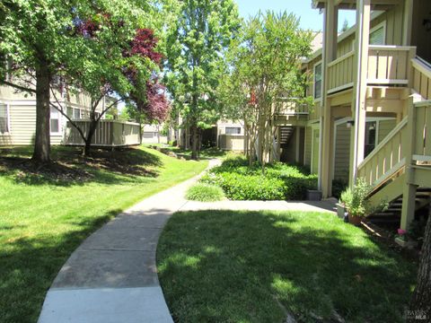 Photo of 657 Cherry Avenue, Sonoma, CA 95476 (MLS # 326013492)