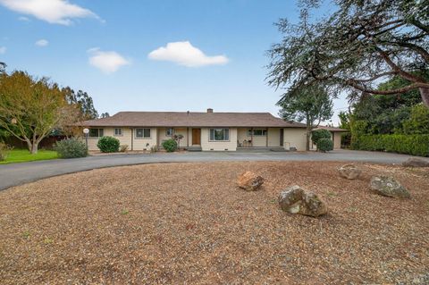 Photo of 101 Mcbrown Road, Petaluma, CA 94952 (MLS # 326017810)