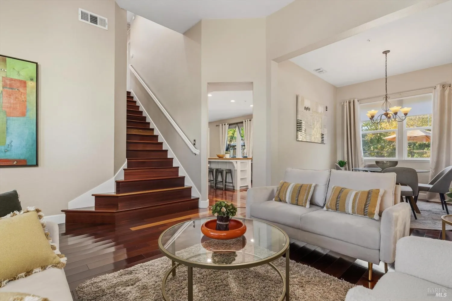 Napa, California 94558, United States, 3 Bedrooms Bedrooms, ,3 BathroomsBathrooms,Residential,Active,254789