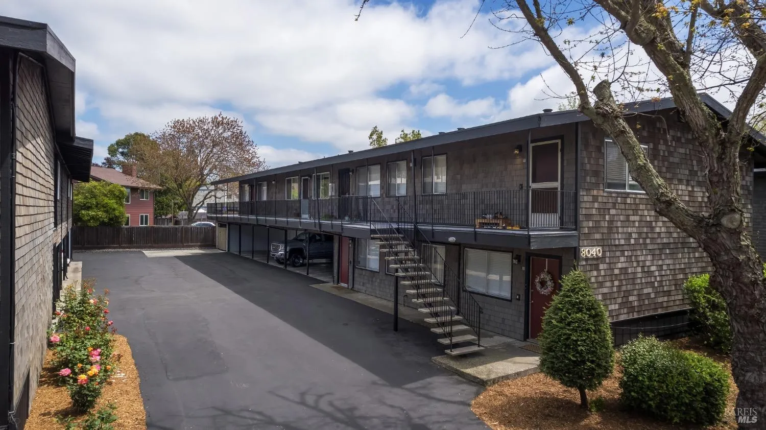 Rohnert Park, California 94928, United States, ,Residential,Active,125877