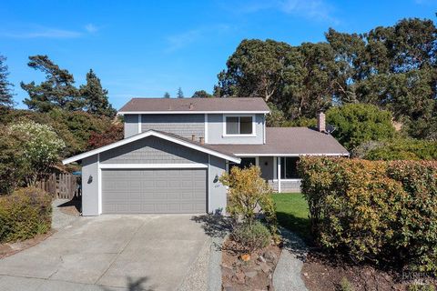 Photo of 432 Turner Drive, Benicia, CA 94510 (MLS # 325080144)