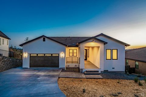 Photo of 3608 Orbetello Court, Santa Rosa, CA 95404 (MLS # 326010192)
