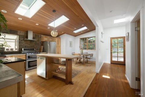 Featured picture for the property 324064292