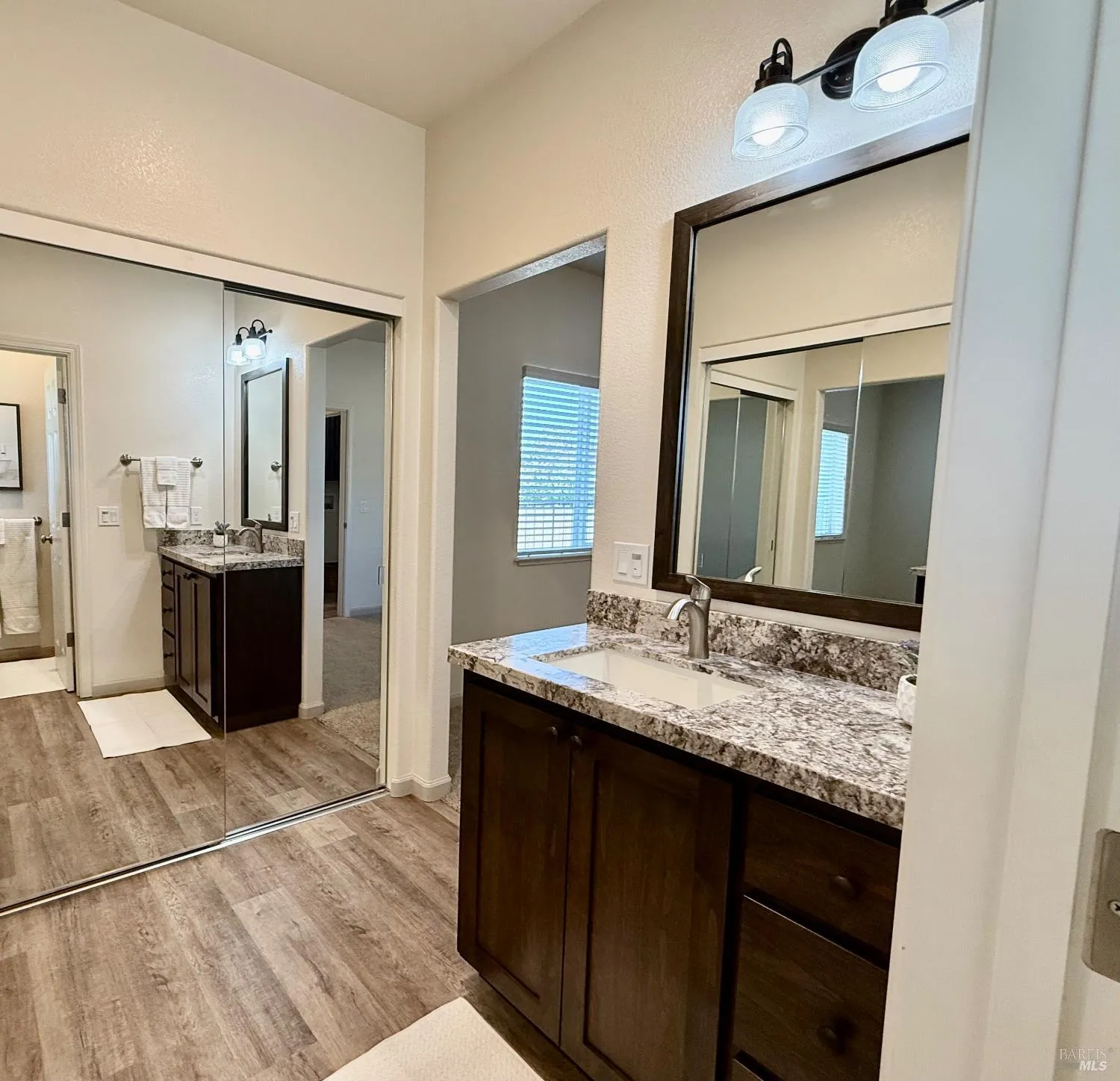 Santa Rosa, California 95403, United States, 3 Bedrooms Bedrooms, ,2 BathroomsBathrooms,Residential,Contingent,158680