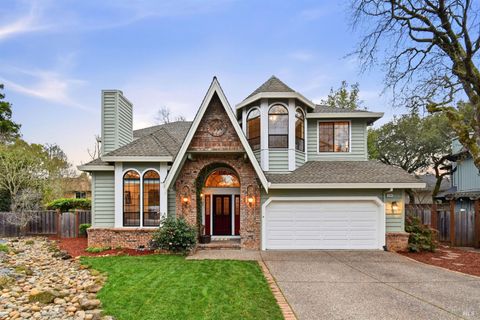 Photo of 4844 Kieran Court, Santa Rosa, CA 95405 (MLS # 326008367)