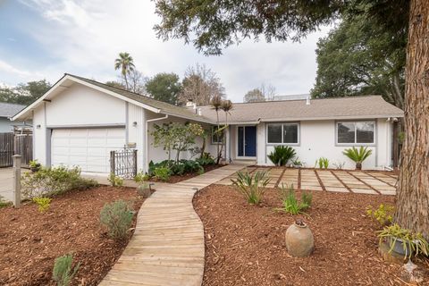Photo of 817 Sutro Avenue, Novato, CA 94947 (MLS # 326005510)