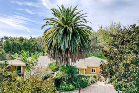 Photo of 101 H Lane, Novato, CA 94945 (MLS # 326012903)