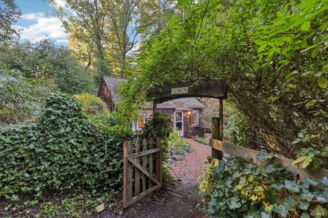 Photo of 189 Wagnon Road, Sebastopol, CA 95472 (MLS # 325102989)