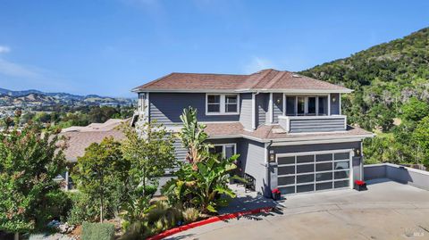 Photo of 11 Edgehill Way, San Rafael, CA 94903 (MLS # 325070499)