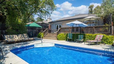 Photo of 16936 Falcon Lane, Sonoma, CA 95476 (MLS # 325065635)