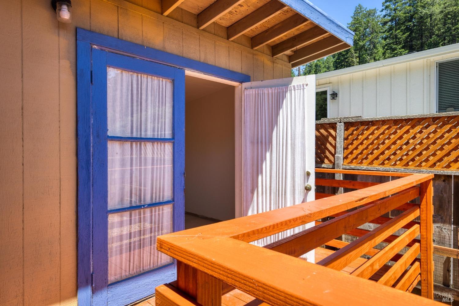 Guerneville, California 95446, United States, 1 Bedroom Bedrooms, ,1 BathroomBathrooms,Residential,Active,55056