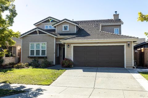 Photo of 4109 Cedarvale Court, Fairfield, CA 94534 (MLS # 325089698)