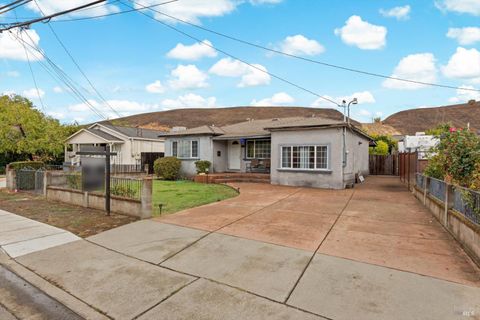 Photo of 364 Brown Street, Vacaville, CA 95688 (MLS # 325093099) Photo of 364 Brown Street, Vacaville, CA 95688 (MLS # 325093099)