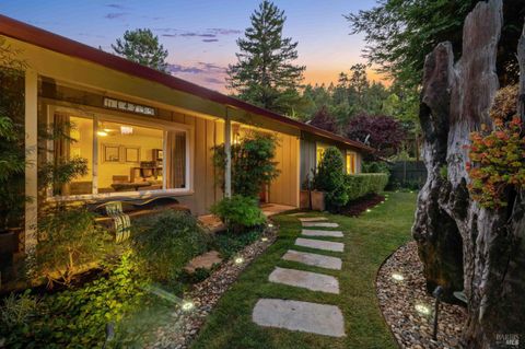 Photo of 14735 Carrier Lane, Guerneville, CA 95446 (MLS # 325079870)