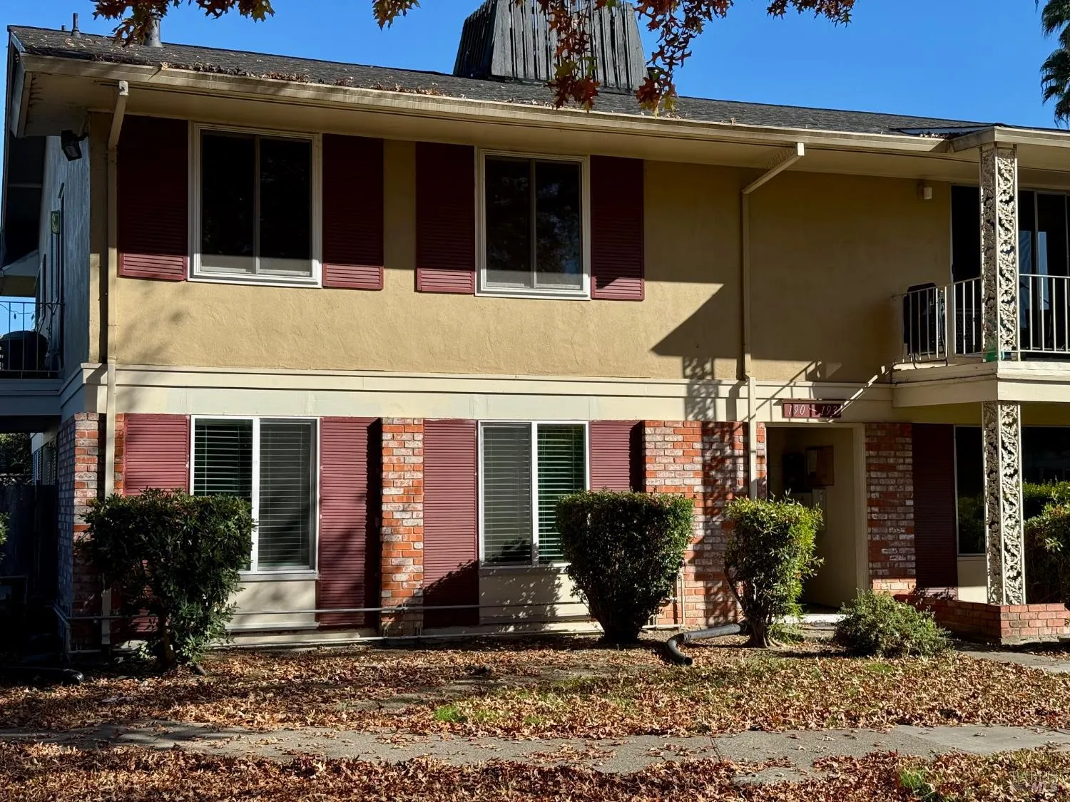 Santa Rosa, California 95401, United States, 2 Bedrooms Bedrooms, ,2 BathroomsBathrooms,Residential,Active,238787